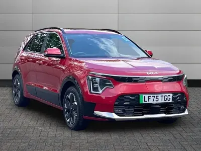 Used Kia e-Niro 147 kW (201 HP) 2026 Runway red SUV