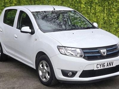 White Used 2016 Dacia Sandero Lauréate Hatchback | £3,995 (Good price)