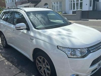 Mitsubishi Outlander P-HEV