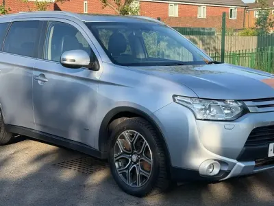 Used Mitsubishi Outlander 2014 Silver SUV
