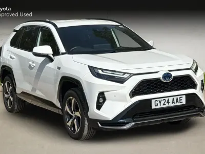 Begagnad Toyota RAV4 Design 2024 Vit SUV
