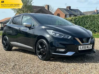 Usado Nissan Micra S 90 HP (66 kW) 2018 Preto Citadino