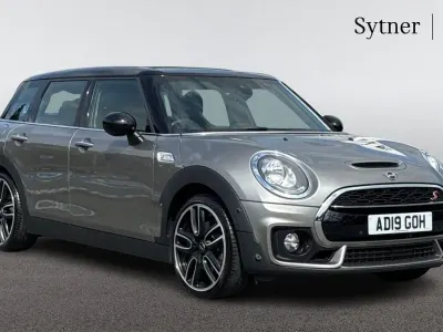 Usado Mini Cooper S Clubman Sport 192 CV (141 kW) 2019 Plateado Familiar