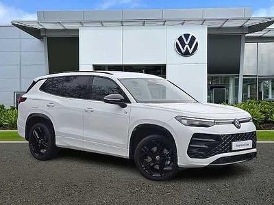 White Used 2025 VW Touran R-line MPV | £38,950