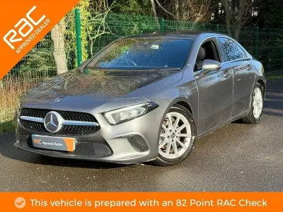 Używany Mercedes A200 163 KM (119 kW) 2020 Szary Sedan/Limuzyna