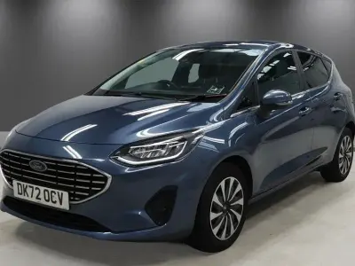 Używany Ford Fiesta Titanium 125 KM (91 kW) 2022 Niebieski Hatchback