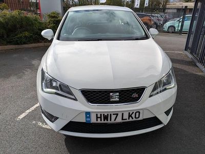 Begagnad Seat Ibiza FR 90 HK (66 kW) 2017 Vit Halvkombi