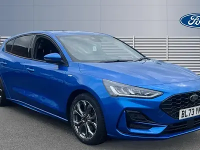 Used Ford Focus ST-Line 125 HP (91 kW) 2023 Blue Hatchback