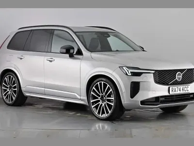 Usado Volvo XC90 Ultra 455 CV (334 kW) 2025 Plateado SUV
