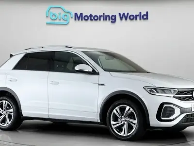 Used VW T-Roc R-line 150 HP (110 kW) 2024 White SUV