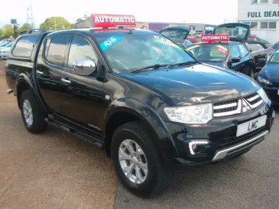 Used Mitsubishi L200 178 HP (130 kW) 2015 Black Pickup