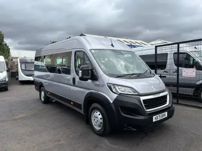 Used Peugeot Boxer S 140 HP (102 kW) 2021 Grey Van