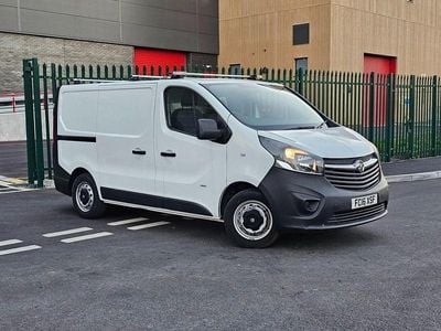 Used Vauxhall Vivaro S 90 HP (66 kW) 2016 White MPV