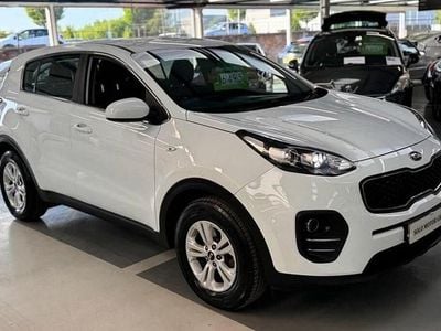White Used 2016 Kia Sportage SUV | £5,995 (Fair price)