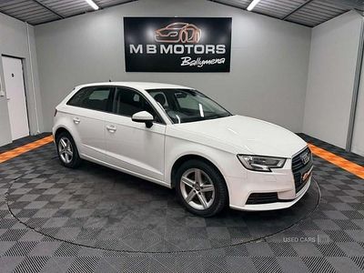 Used Audi A3 Advanced 2018 White Hatchback