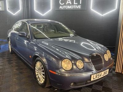 Used Jaguar S-Type SE 238 HP (175 kW) 2004 Blue Sedan