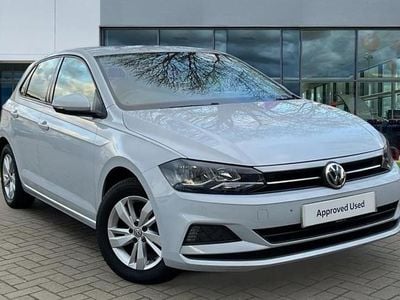 Used VW Polo SE 80 HP (58 kW) 2020 White silver metallic Hatchback
