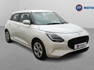 New Suzuki Swift 82 HP (60 kW) 2025 White Hatchback