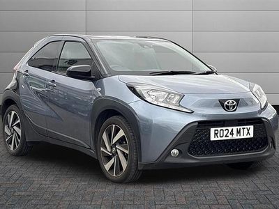 Used Toyota Aygo X 72 HP (52 kW) 2024 Persian salt with black SUV