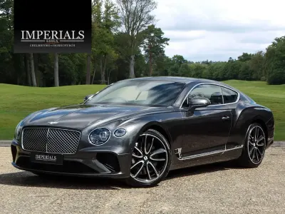 Begagnad Bentley Continental 635 HK (467 kW) 2019 Grå Sportkupé