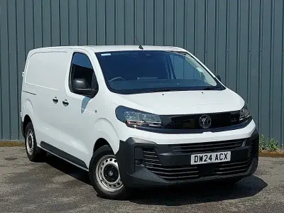 Used Vauxhall Vivaro 2024 White MPV