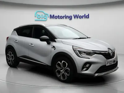 Gebraucht Renault Captur Techno 90 PS (66 kW) 2023 Grau SUV