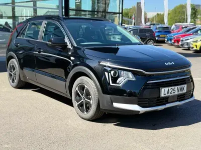 Używany Kia Niro 2025 Czarny SUV