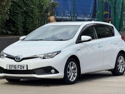 Toyota Auris Hybrid