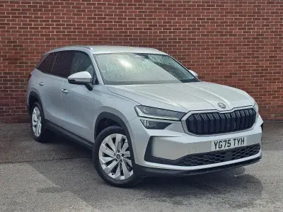 Usado Skoda Kodiaq SE L 150 CV (110 kW) 2025 Plateado SUV