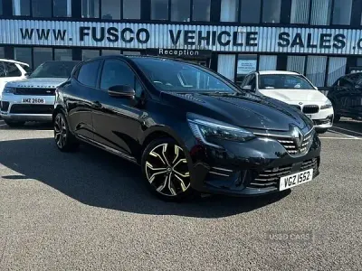 Used Renault Clio SE 90 HP (66 kW) 2021 Black Hatchback