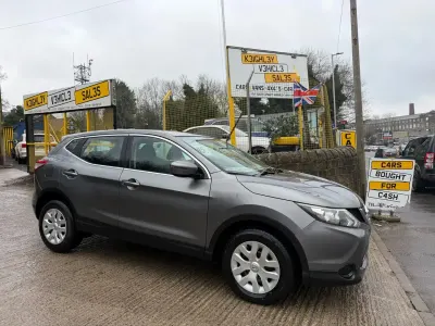 Begagnad Nissan Qashqai Visia 2014 Grå SUV