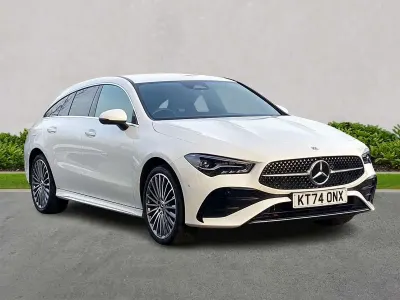 Käytetty Mercedes CLA250e AMG Line Premium 218 HP (160 kW) 2025 Valkoinen Sedan