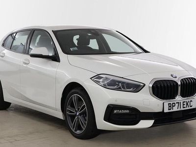 Used BMW 118 Sport Line 134 HP (98 kW) 2022 White Hatchback
