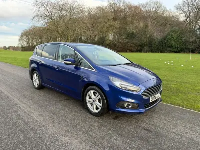Używany Ford S-MAX Titanium 180 KM (132 kW) 2016 Niebieski Minivan