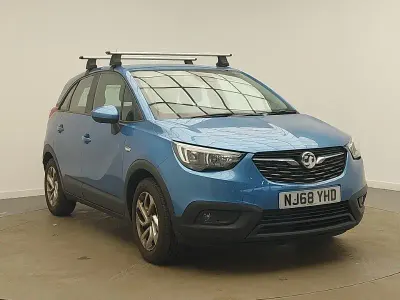 Used Vauxhall Crossland X 81 HP (59 kW) 2018 Blue SUV