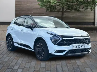 Begagnad Kia Sportage GT-Line S 180 HK (132 kW) 2023 Vit SUV