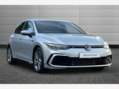 Used VW Golf VIII R-line 150 HP (110 kW) 2023 Silver Hatchback