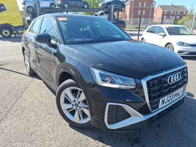 Usado Audi Q2 S-Line 150 HP (110 kW) 2023 Preto SUV