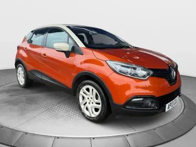 Używany Renault Captur Dynamique 90 KM (66 kW) 2013 Pomarańczowy SUV