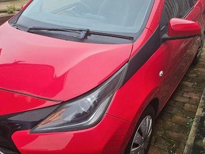 Used Toyota Aygo X-play 69 HP (50 kW) 2015 Red Hatchback