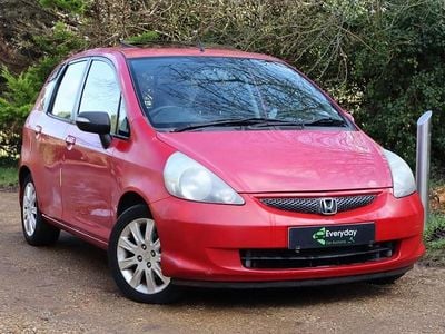 Red Used 2006 Honda Jazz SE Hatchback | £799 (Good price)