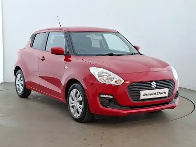 Used Suzuki Swift SZ3 90 HP (66 kW) 2019 Red Hatchback