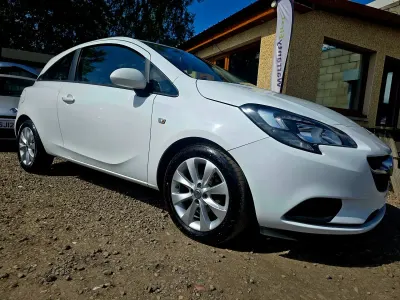 Used Vauxhall Corsa 2017 White Hatchback