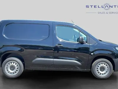 New Peugeot Partner S 129 HP (94 kW) 2026 Black MPV