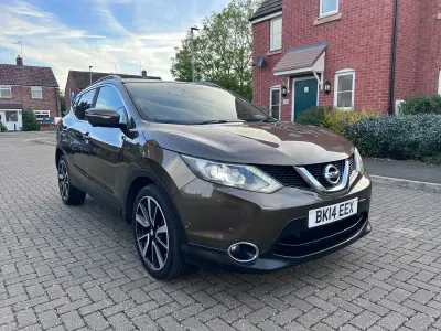 Used Nissan Qashqai Tekna 2014 Beige SUV