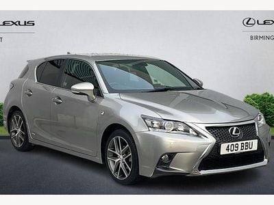 Lexus CT200h