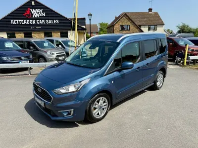 Used Ford Tourneo Titanium 115 HP (84 kW) 2021 Blue MPV
