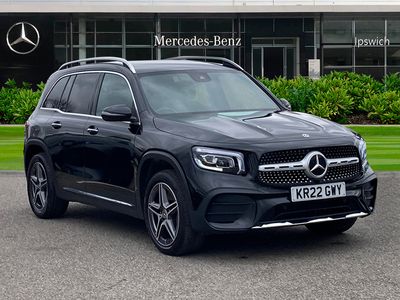 Mercedes GLB220