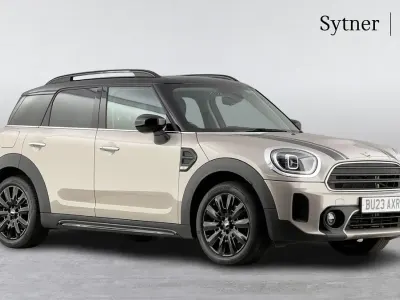 Używany Mini Cooper Countryman Classic 134 KM (98 kW) 2023 Szary SUV