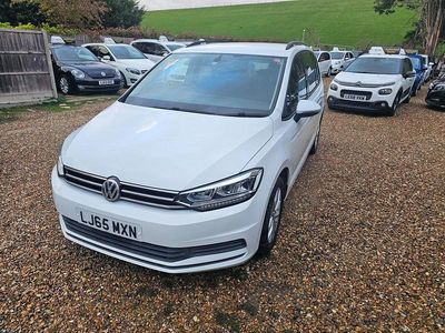 White Used 2025 VW Touran SEL MPV | £11,995
